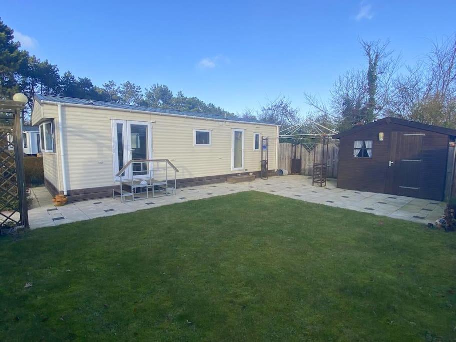 Chalet De Nollen P12 - Camping De Nollen Callantsoog Exterior photo